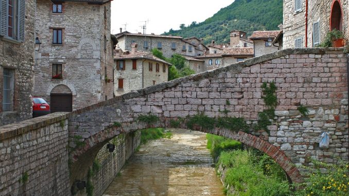 Estate castellese in Umbria